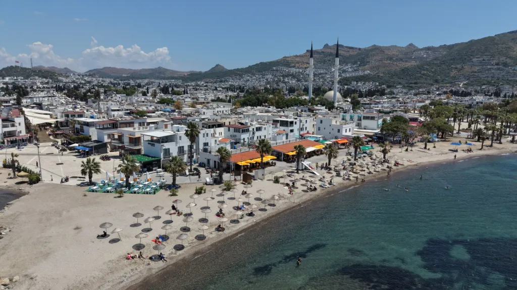 Bodrum Halk Plajlarındaki Çalışmalarda Sona Gelindi